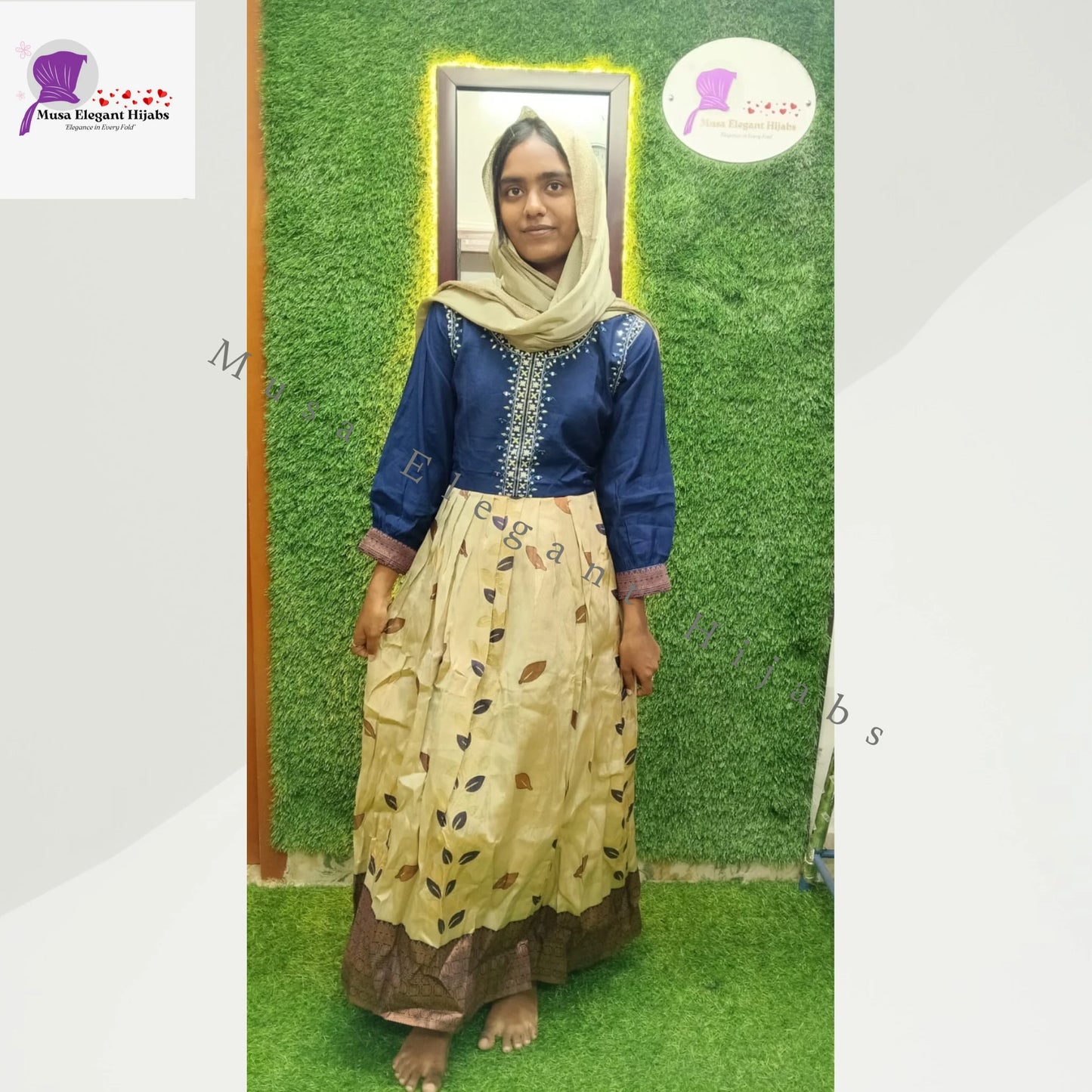 Noore Zari Top - Navy Blue